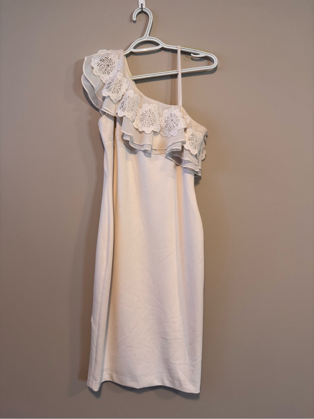 Calvin Klein One-Shoulder Cream Dress with Lace Ruffle